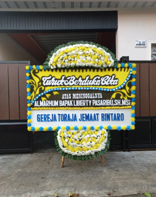 Papan Bunga Duka di Lembo