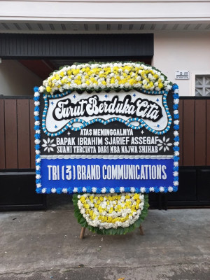 Papan Bunga Duka di Lembo